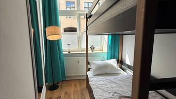 2 habitaciones, cuna de viaje y wifi