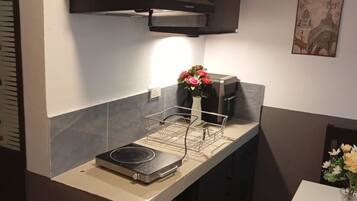 Oven, stovetop