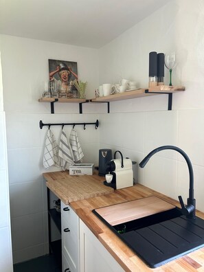 Uuni, liesi
