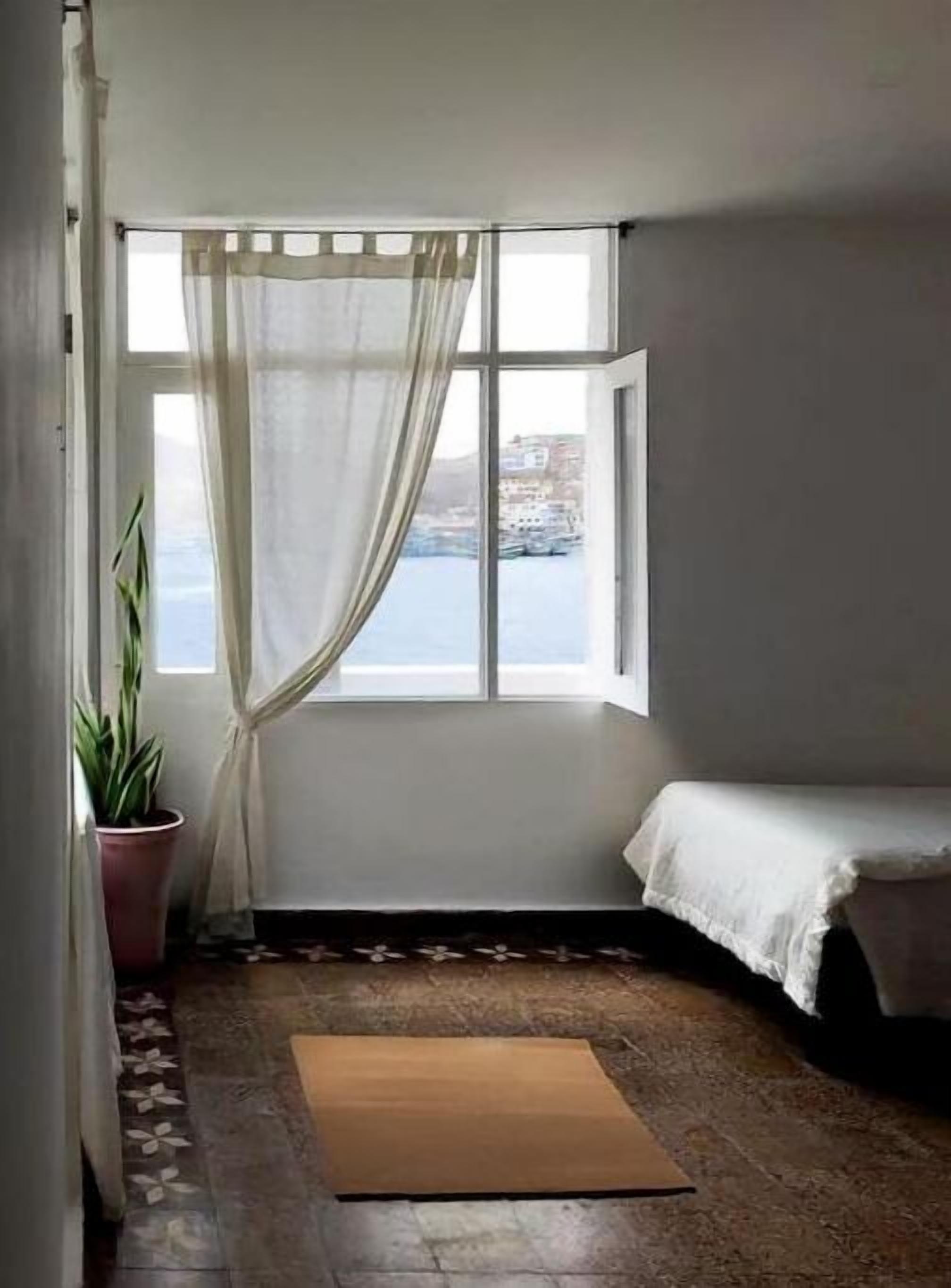 3 habitaciones, wifi y ropa de cama 