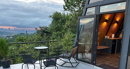 Charming 2-bedroom cottage in wonderful Views Khelvachauri with AC, WiFi