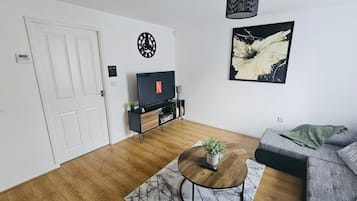 Casa de ciudad confort | Cortinas blackout, tabla de planchar con plancha y wifi gratis