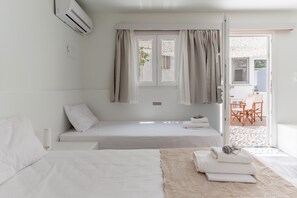 1 bedroom, iron/ironing board, bed sheets