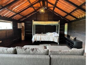 8 habitaciones, wifi y ropa de cama 