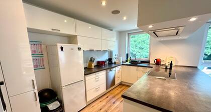 Close to the City & Chic near Hamburg