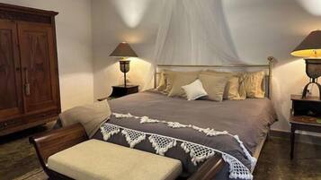 1 camera, Wi-Fi, lenzuola