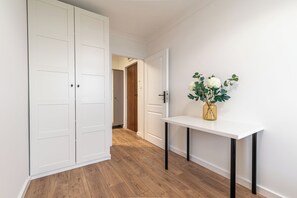Apartment | Iron/ironing board, free WiFi