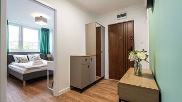 Apartment | Iron/ironing board, free WiFi