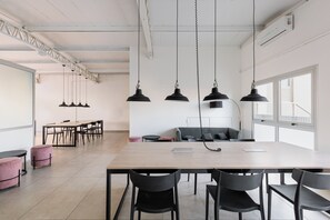 In-room dining - Hestia at Moreno 550 (Buenos Aires)