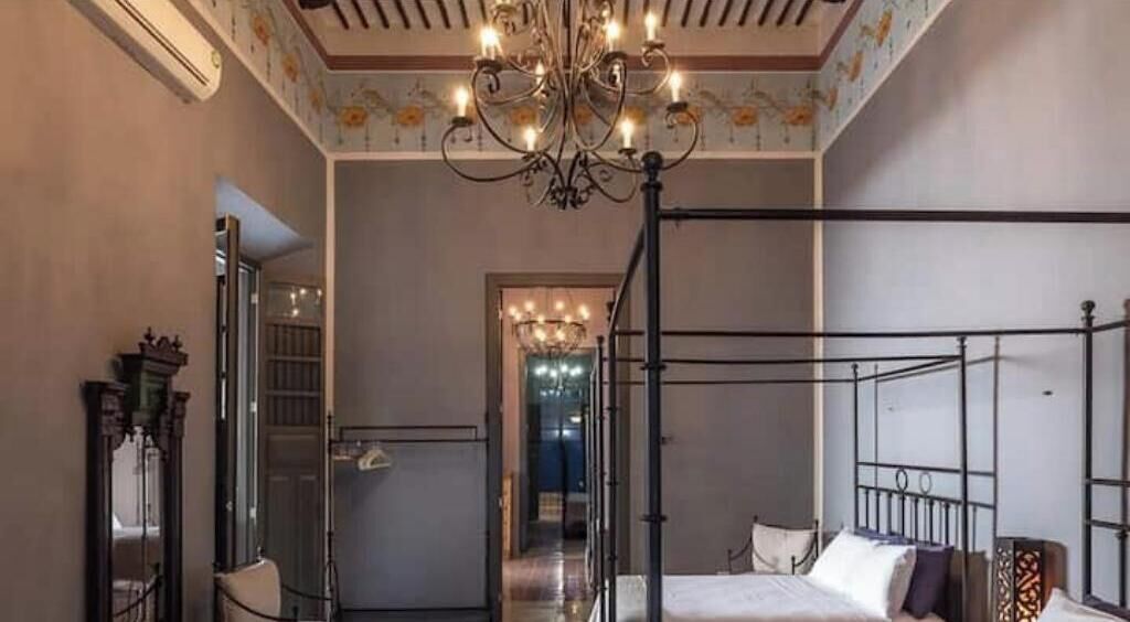 4 bedrooms, WiFi, bed sheets