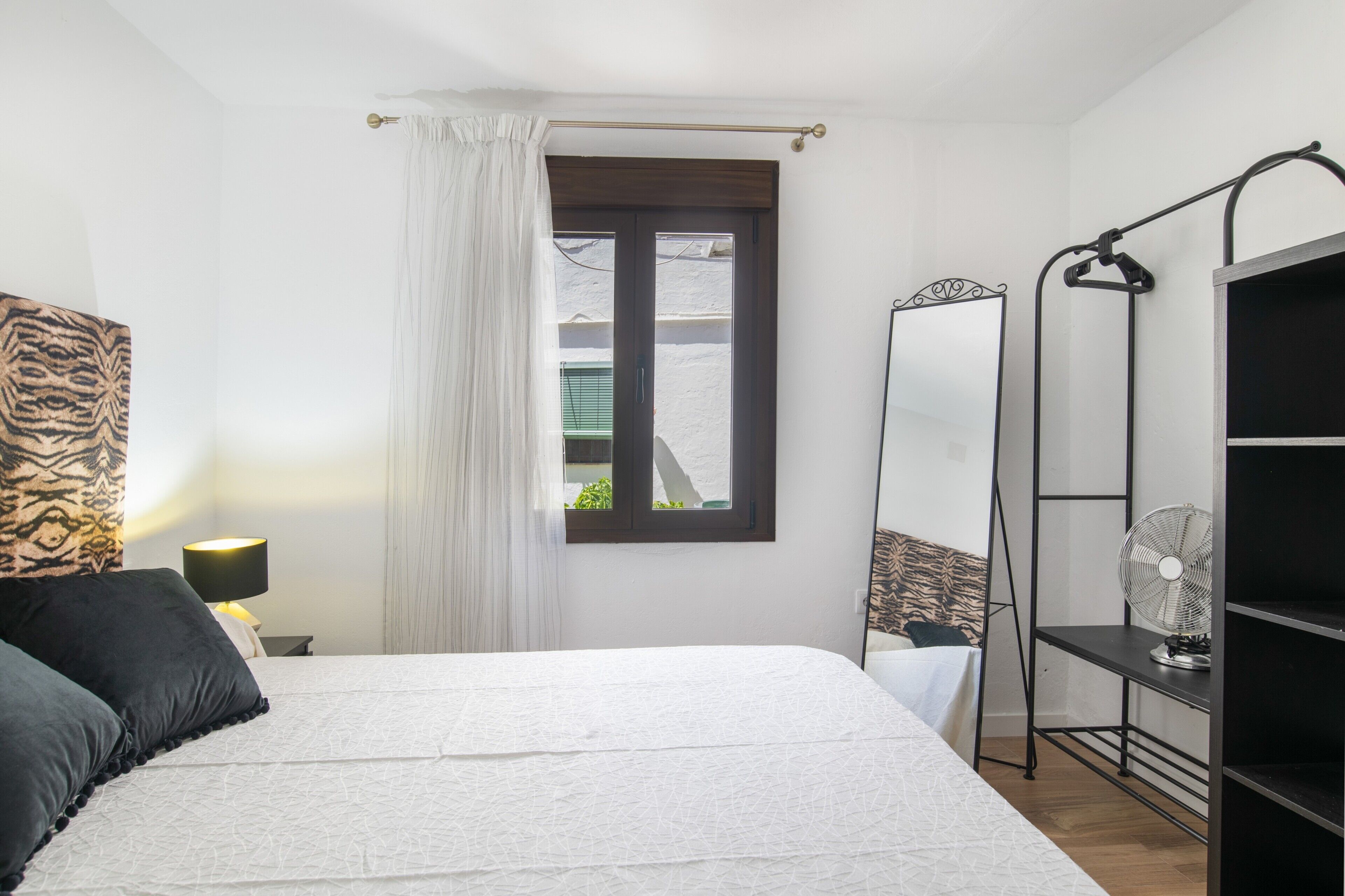 1 Schlafzimmer, Bügeleisen/Bügelbrett, Bettwäsche