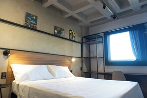 Apartment, 1 Double Bed | Individually decorated, desk, laptop workspace, free cots/infant beds - Ibis Arcoverde (Arcoverde)
