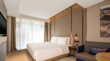 Superior Suite, 1 King Bed