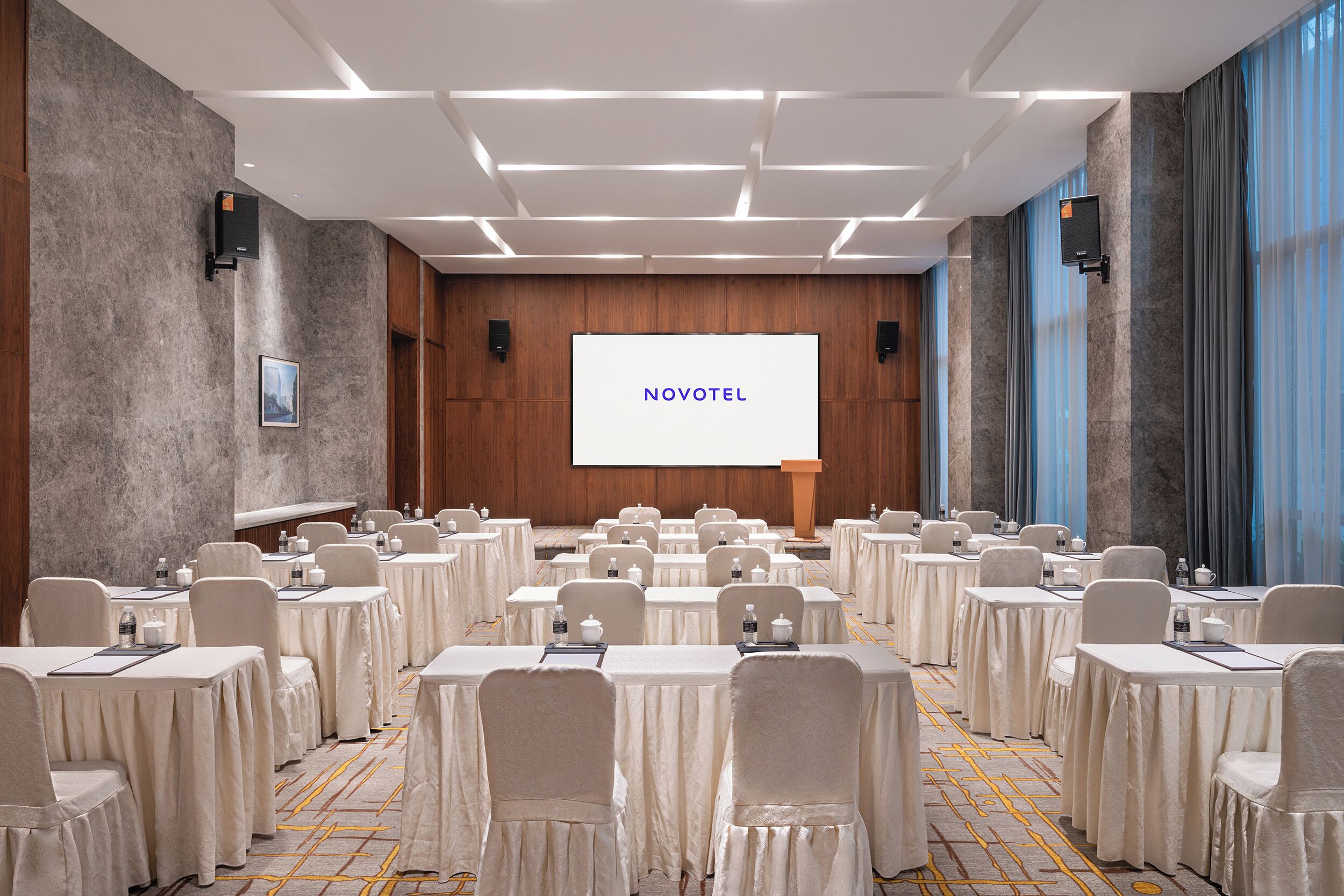 Photo - Novotel Shanghai Baoshan Jiusi