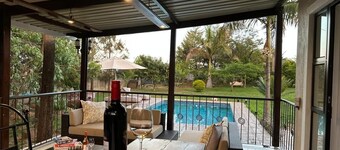 Charming 2-bedroom house in peaceful Harare with a Pool ,AC, WiFi & fitness room
