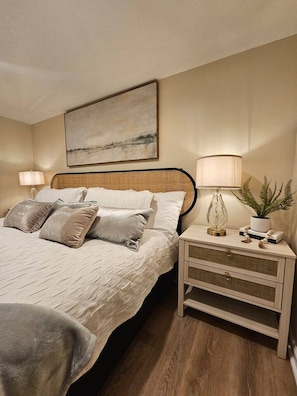 3 bedrooms, iron/ironing board, travel cot, free WiFi
