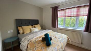 2 bedrooms