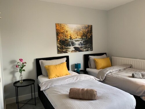 Buccleuch Whole Apartment
