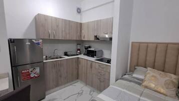 1 sovrum, wi-fi och sÀngklÀder