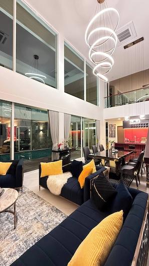 Villa, 4 habitaciones, para fumadores, alberca privada | Lounge