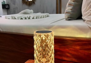 Habitación doble clásica, balcón, vista al patio