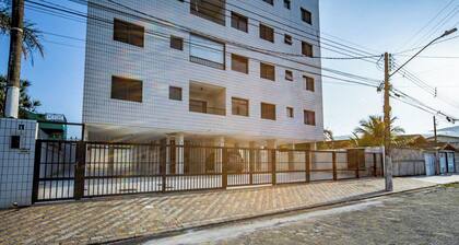 Apto pet Friendly com Garagem a 100m do mar