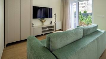 Suíte estúdio | Roupas de cama antialérgicas, ferros/tábuas de passar roupa