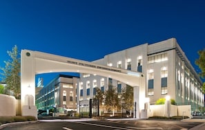 A modern building with a large archway labeled 'SONY PICTURES ENTERTAINMENT.'