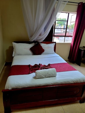 Standard Double Room | Free WiFi