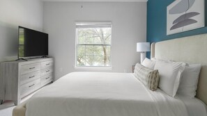 2 間睡房、書桌、熨斗/熨衫板、Wi-Fi