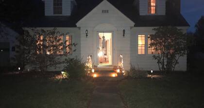 Business travelers and skiers love this cozy suite