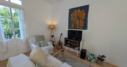Duplex for 4 with garden 2 minutes from Bidassoa, near Hendaye station.