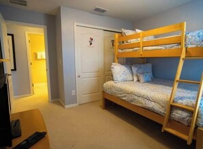 5 bedrooms, iron/ironing board, travel cot, WiFi