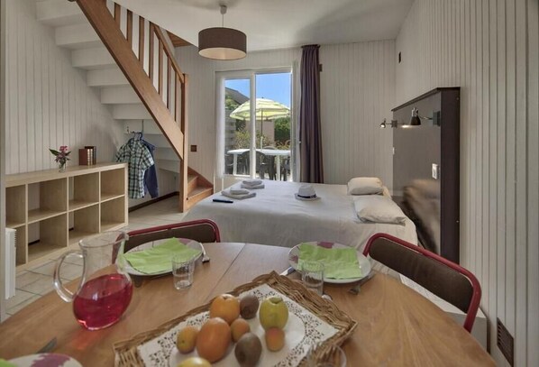 Apartment, 1 Bedroom, Non Smoking, Kitchenette | Free WiFi, wheelchair access