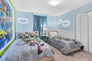 5 Schlafzimmer, Bügeleisen/Bügelbrett, Reisekinderbett, WLAN
