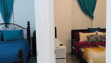 2 bedrooms, iron/ironing board, WiFi, bed sheets