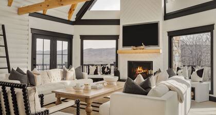 Luxury Cabin Getaway in the Blue Ridge Mountains