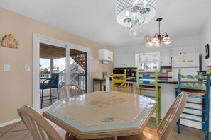 Condo, 2 Queen Beds (Boardwalk F1) | Dining