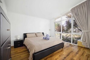 3 bedrooms, iron/ironing board, travel cot, WiFi