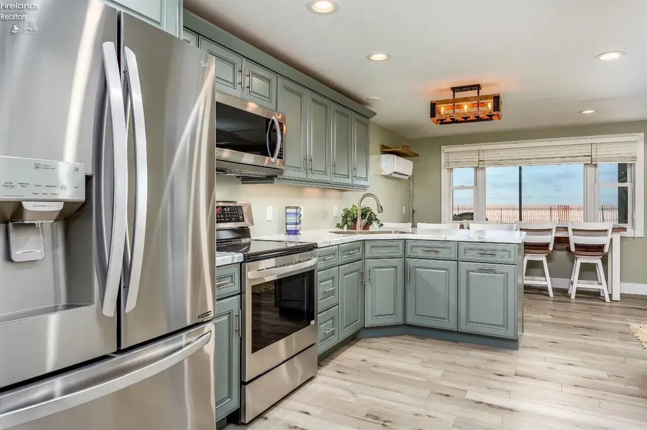 微波炉、烤箱、炉灶