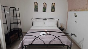 2 chambres, fer et planche à repasser, accès au Wi-Fi (inclus)