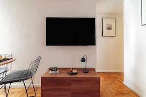 Standard Apartment | Living area