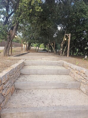 Overnattingsstedets uteområder