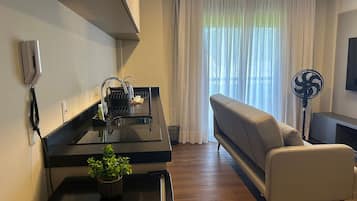 Basic Apartment | Interior