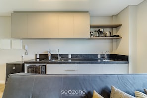 Basic Apartment | Interior