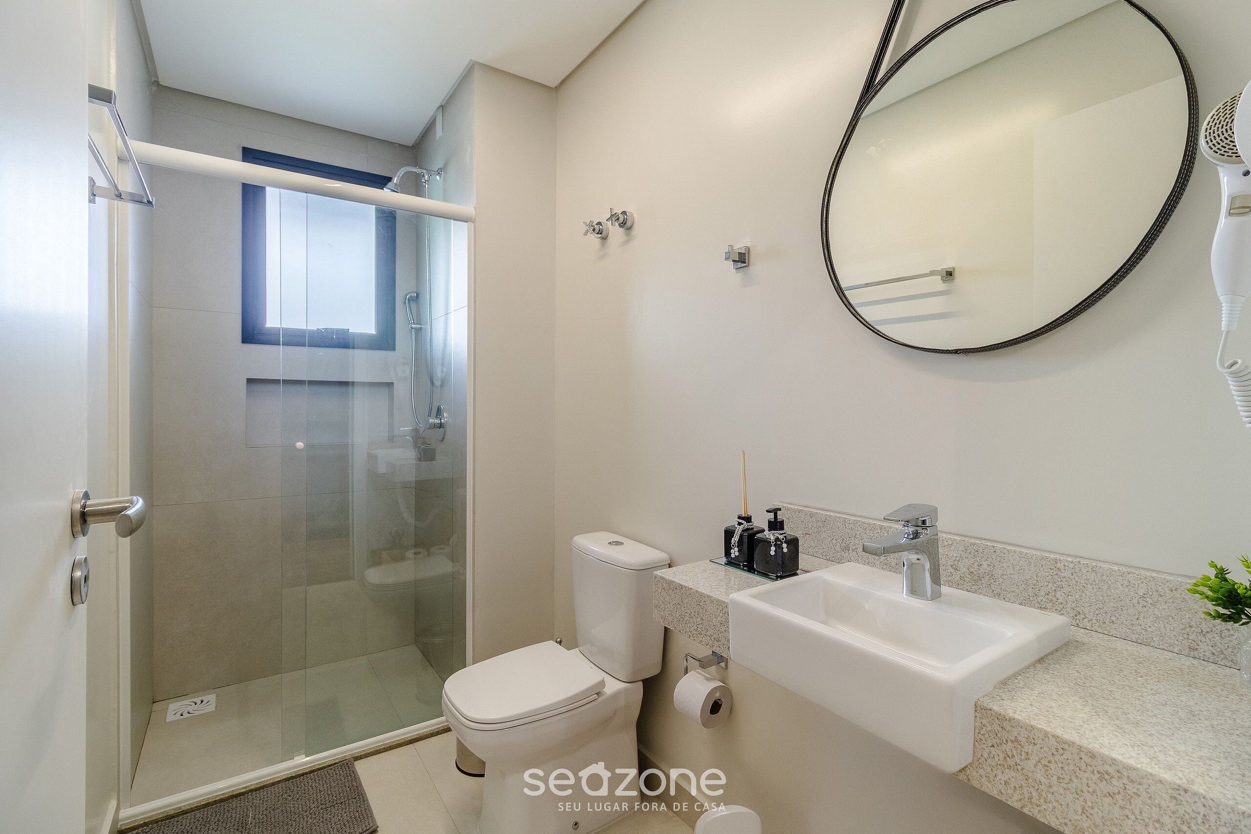 Apartamento básico | Baño | Artículos de higiene personal gratuitos