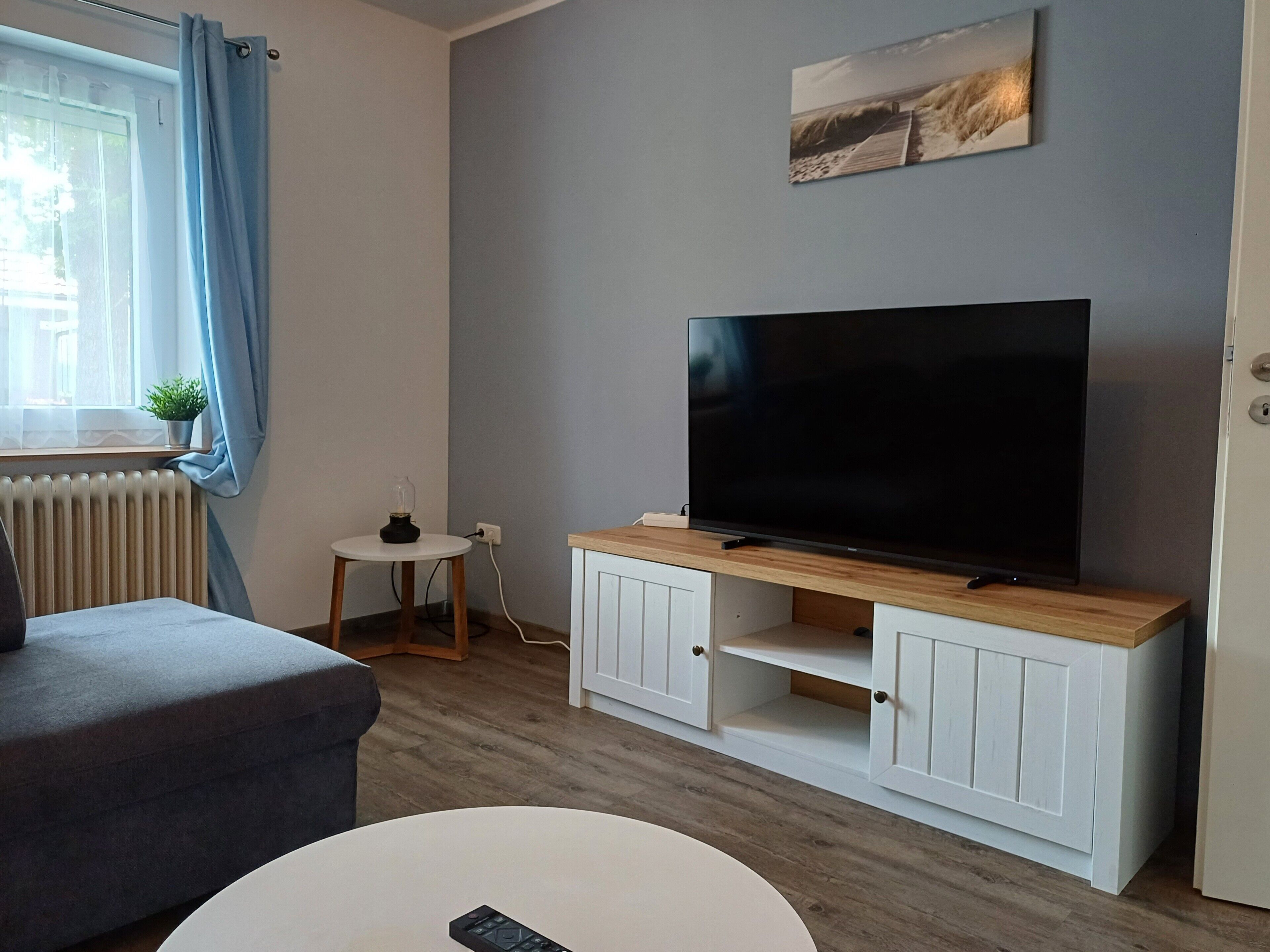 TV