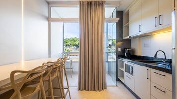 Basic Apartment | Private kitchen