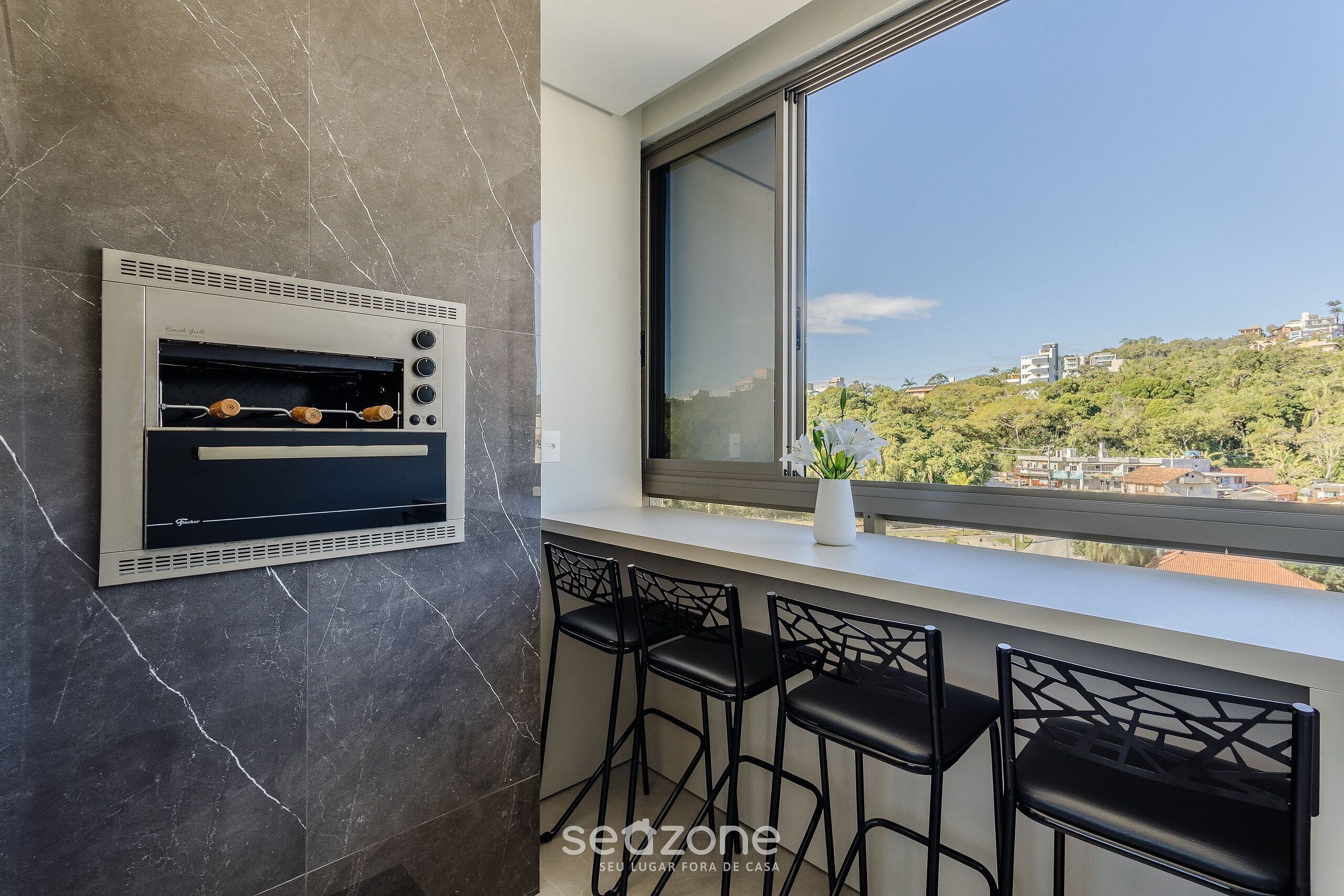 Basic Apartment | Interior