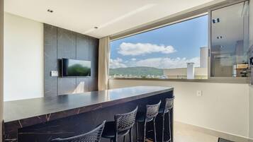 Departamento básico | Restaurantes